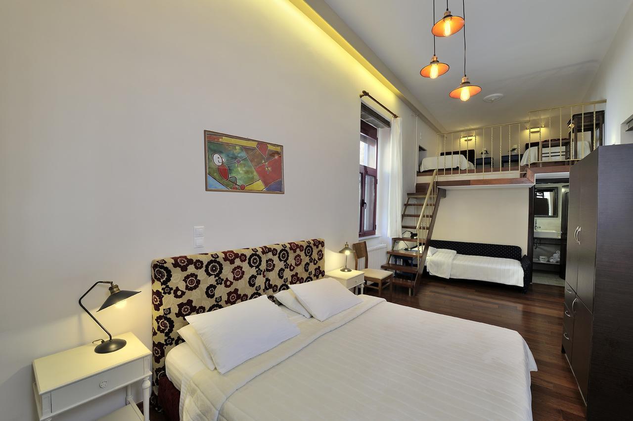 Dryades & Orion Hotel Athens Exterior photo